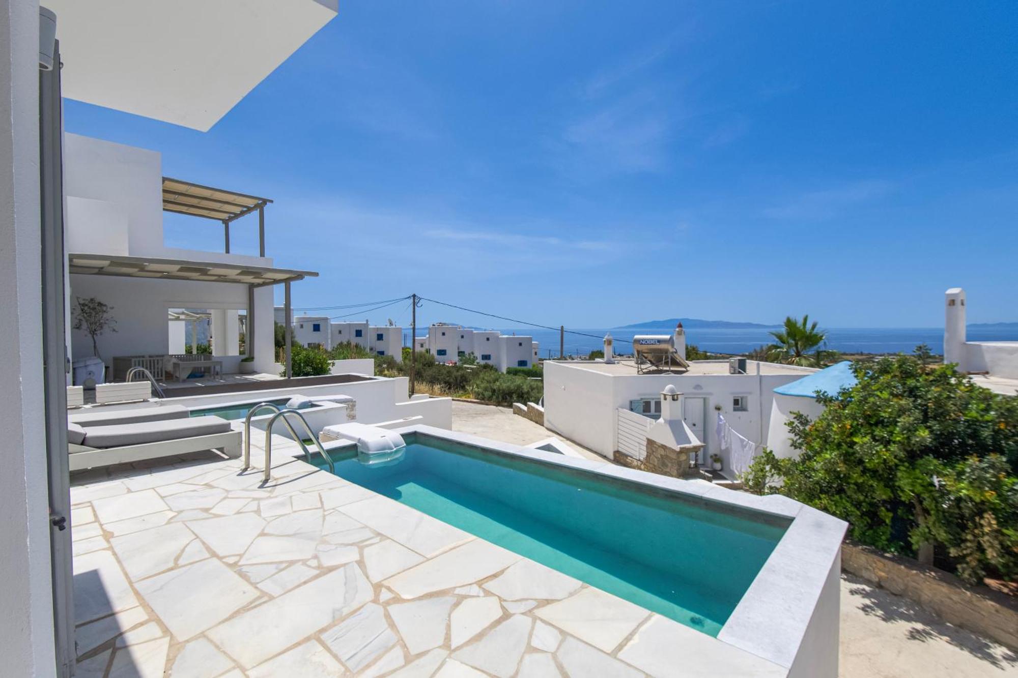 White - Private Pool Paradise Páros