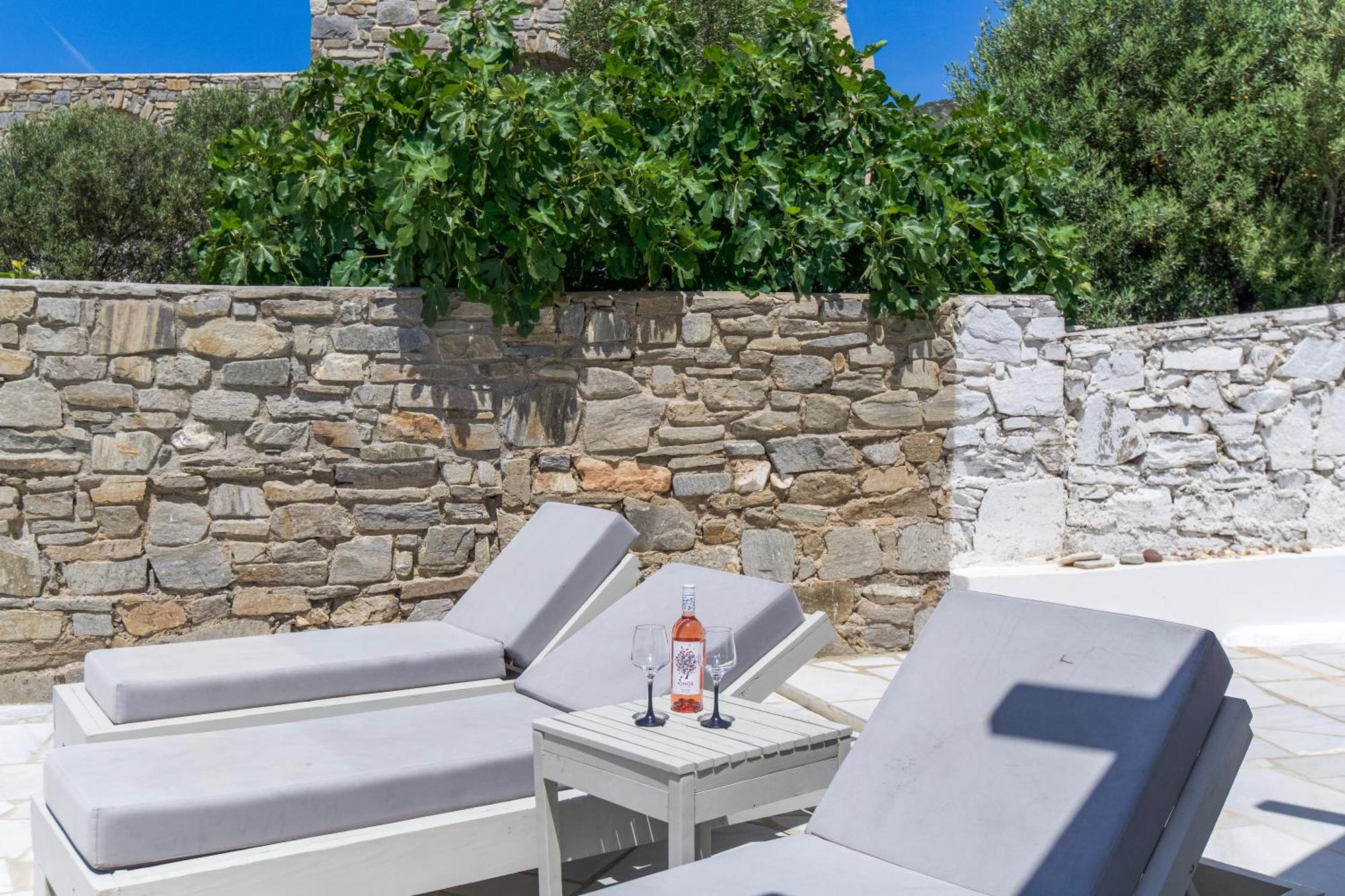 White - Private Pool Paradise Villa